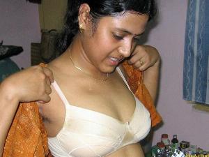 Abitha Aunty_33.jpg
